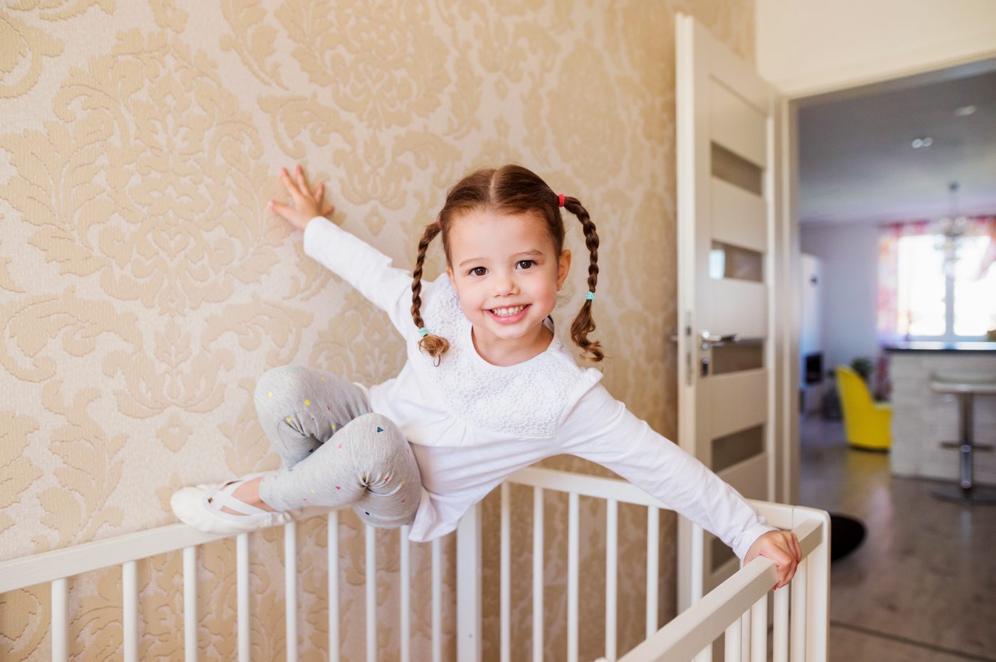 6 Top Tips If You Have a Crib Climber